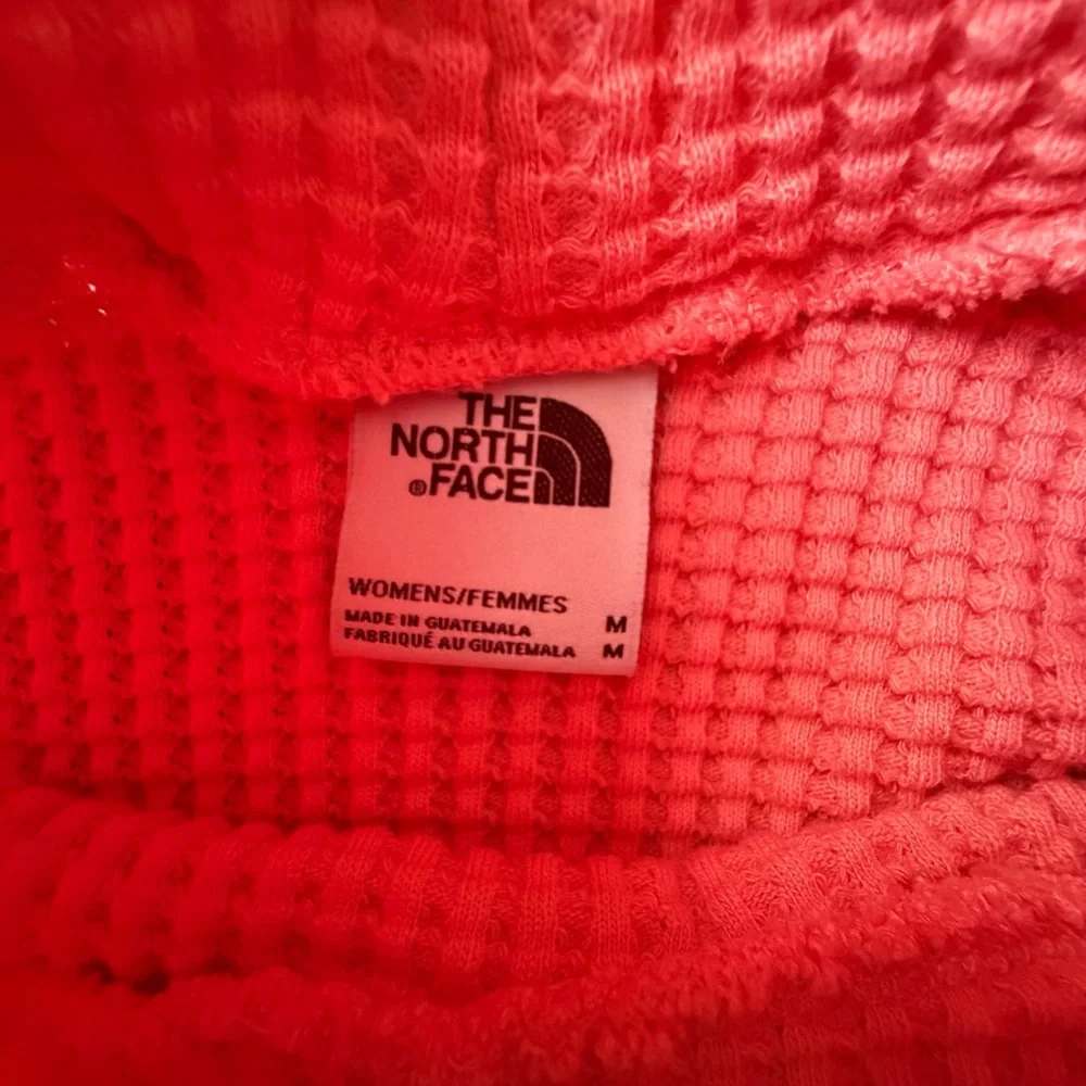 The North Face Womens Waffle Knit Cropped Sweatshirt Gym Workout Yoga Mock Neck - Picture 3 of 5